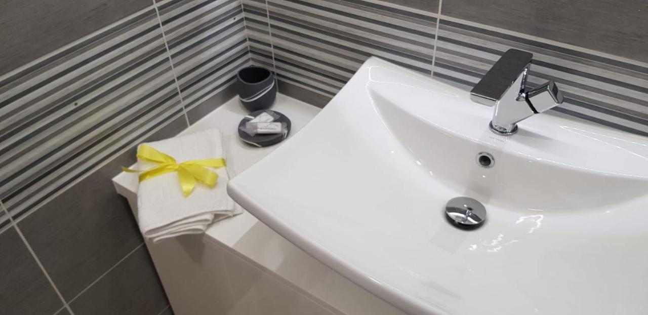 בולוניה Suite Villa Laura מראה חיצוני תמונה
