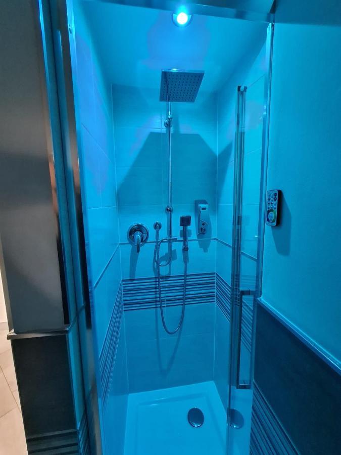 בולוניה Suite Villa Laura מראה חיצוני תמונה